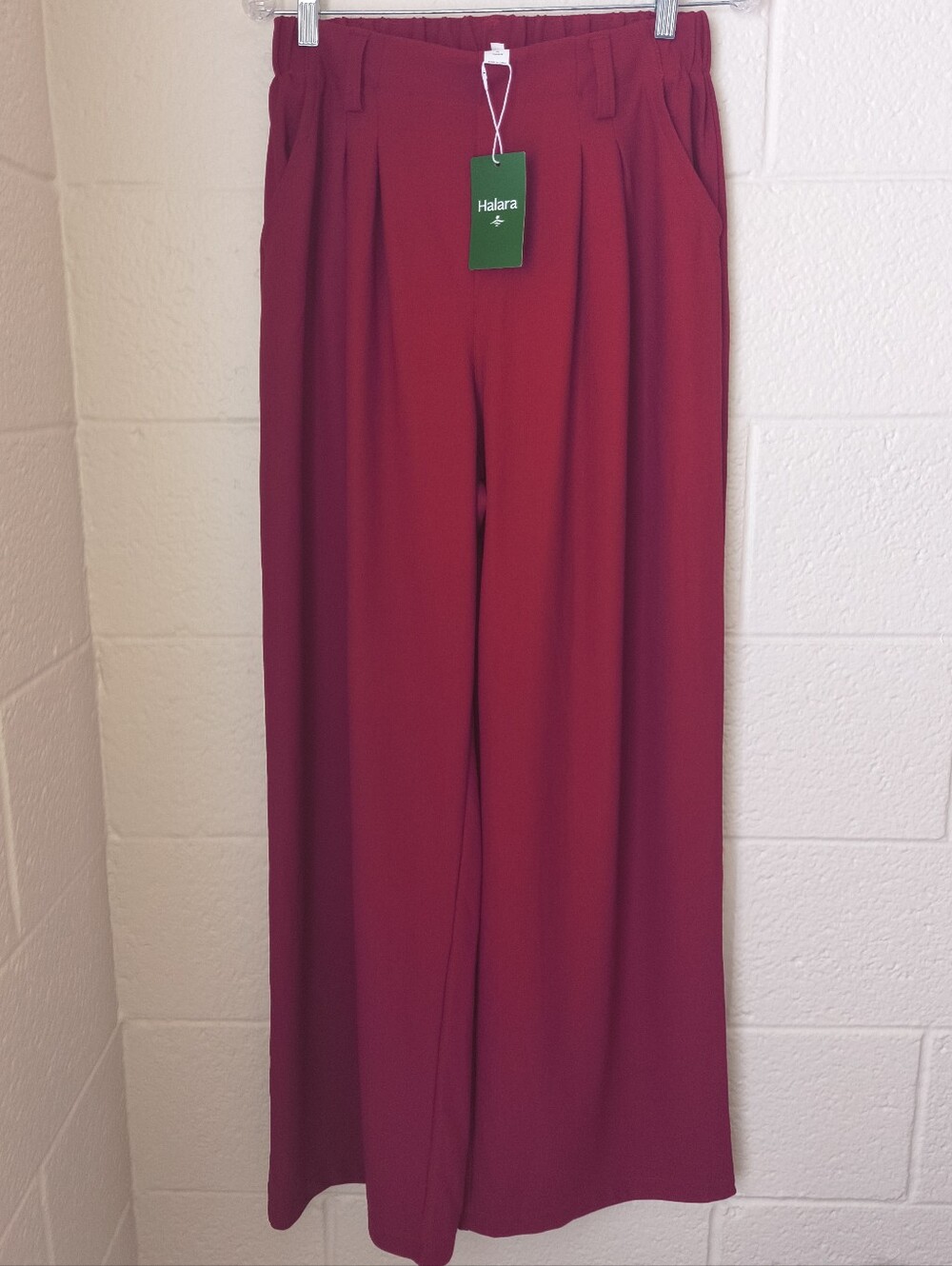 HALARA Wide-Leg Pants in Berry Red - Size 8